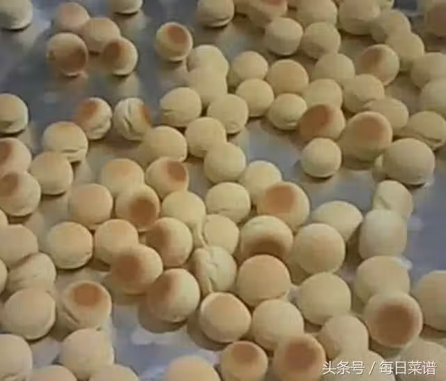 /www/bananadaily.net/web/images/image/2097/20973611.avif