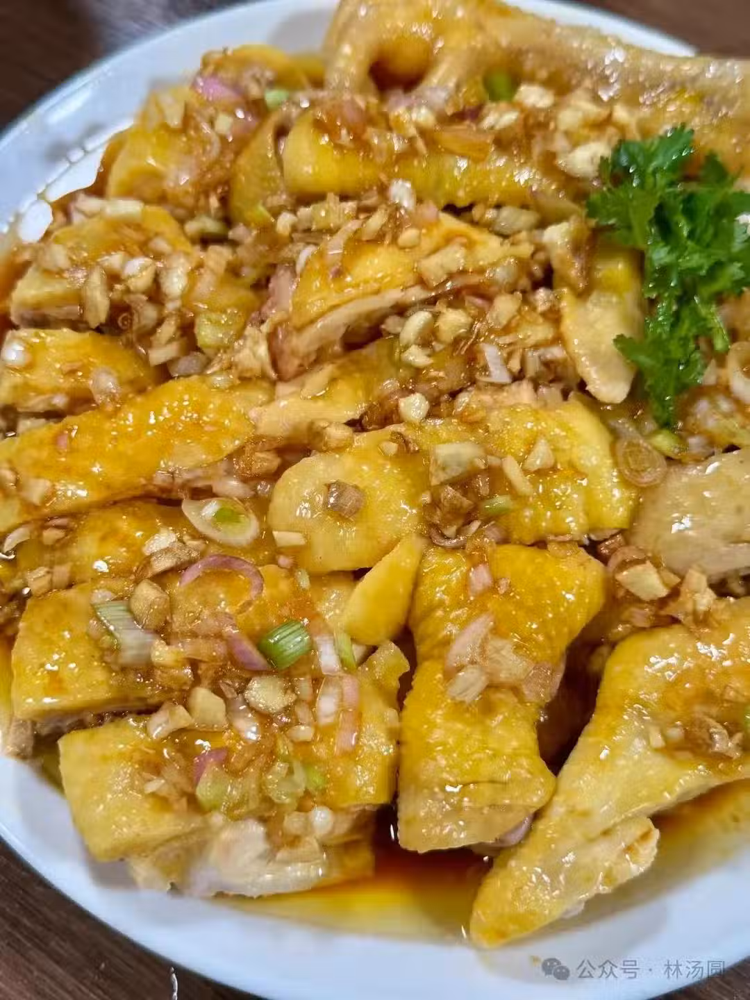 /www/bananadaily.net/web/images/image/2268/22682105.avif