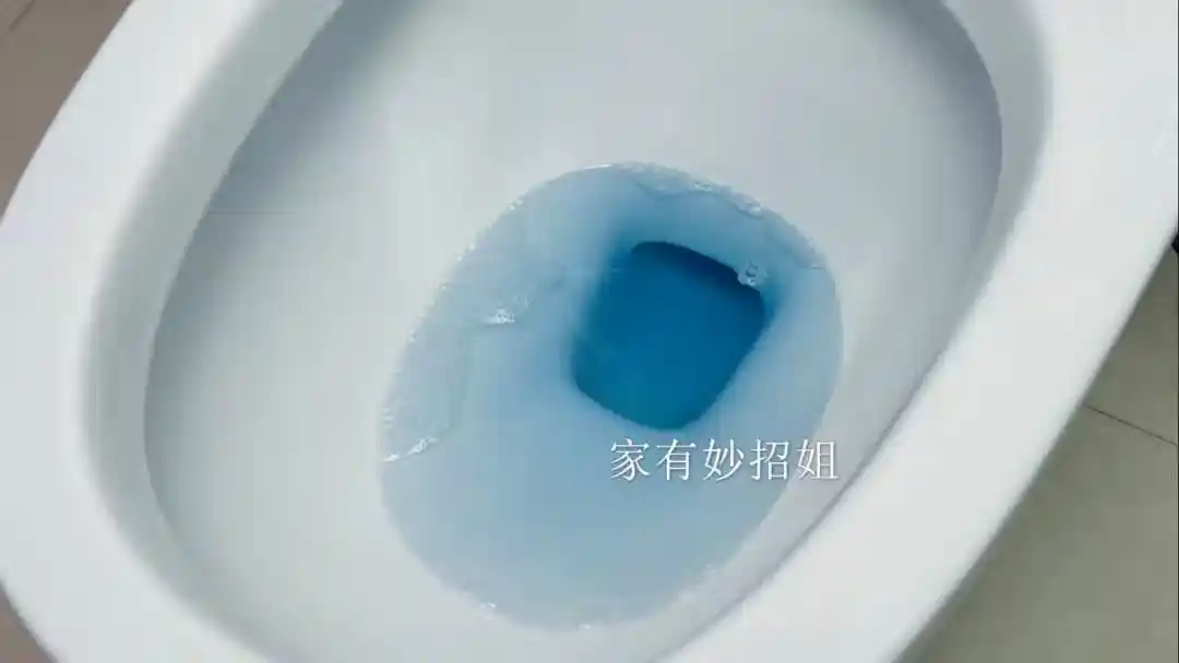 /www/bananadaily.net/web/images/image/2275/22754327.avif